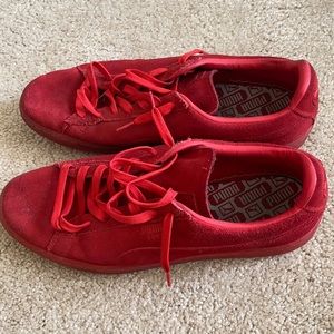 Red puma men’s suede shoes